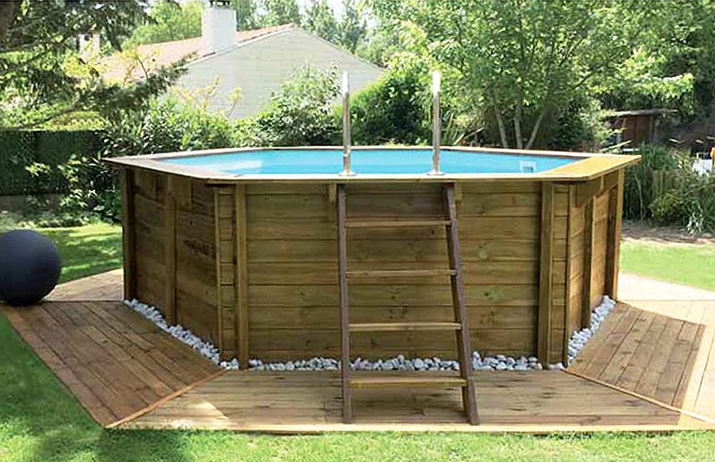 Piscines hexagonales en bois